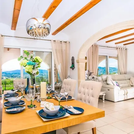 Villa Karo *